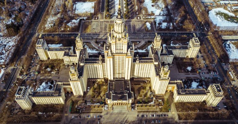 Kremlin Plans to Fill State Duma With War Veterans