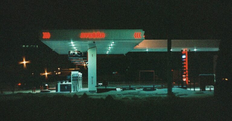 Putin Rejects Ceasefire as Fuel Crisis Hits 78 Regions