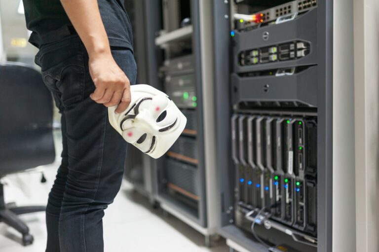 Oracle Patches 943 Flaws Including 460 Remotely Exploitable