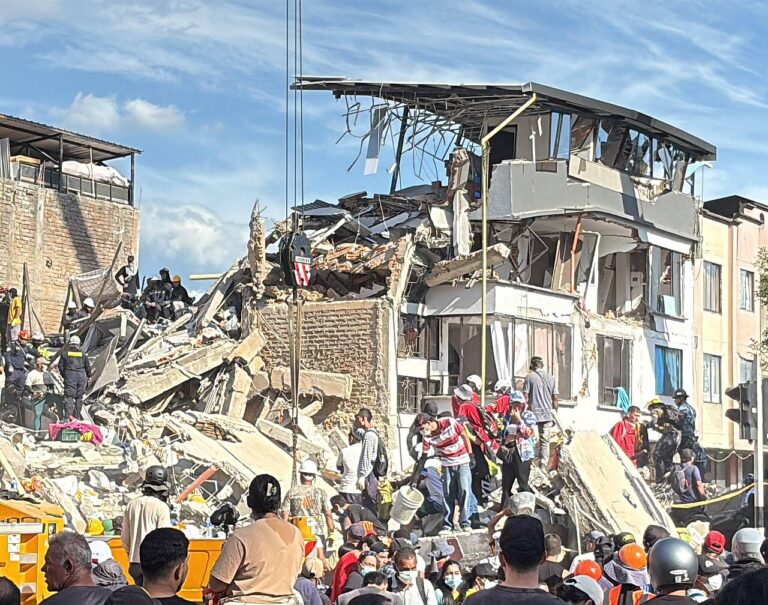 Colombia Earthquake Kills 312, Inflicts $9.6B in Damage