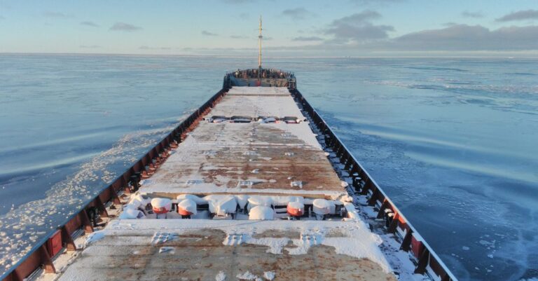China, South Korea, India Race to Open Arctic Shipping to Europe