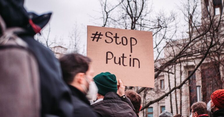Putin Decree Lets Russia Seize Infrastructure Hit by Drones