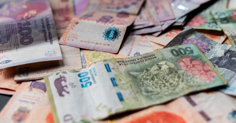 Argentina Recovery Loses Steam as Election Looms