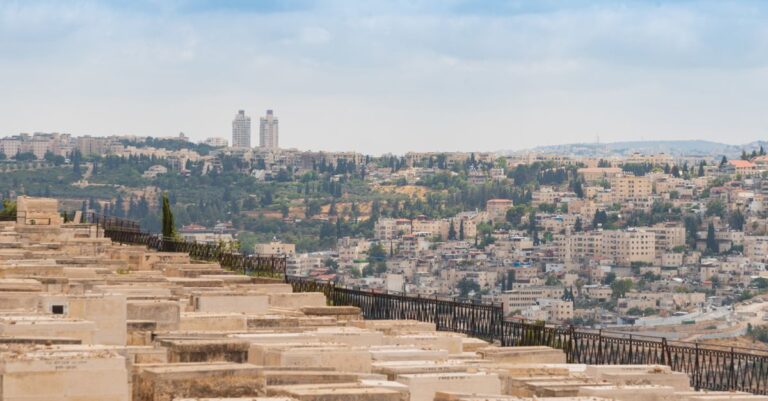 Israel Escalates Lebanon Strikes Amid Ceasefire Tensions