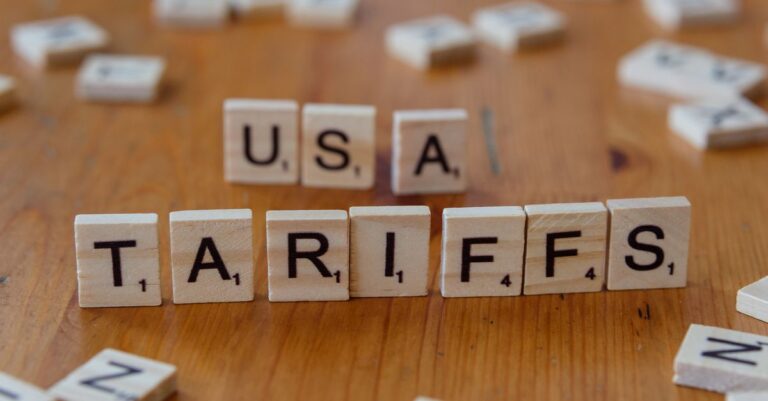 Trump, Carney Close In on Tariff Deal Before Deadline