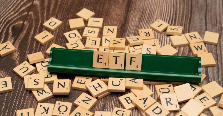 Hyperliquid ETFs Draw $75M as 30 Firms File Positions