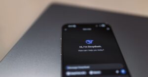DeepSeek Plans 160,000 Huawei Chips for Inner Mongolia Site