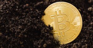 Bitcoin Enters First Hashrate Bear Market as Miners Pivot to AI